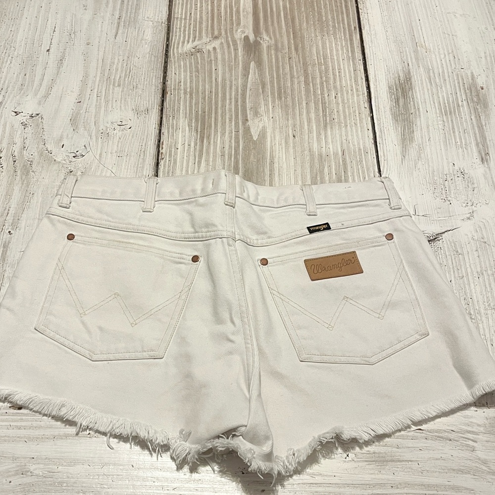 Wrangler Women’s Off-White Jean Shorts